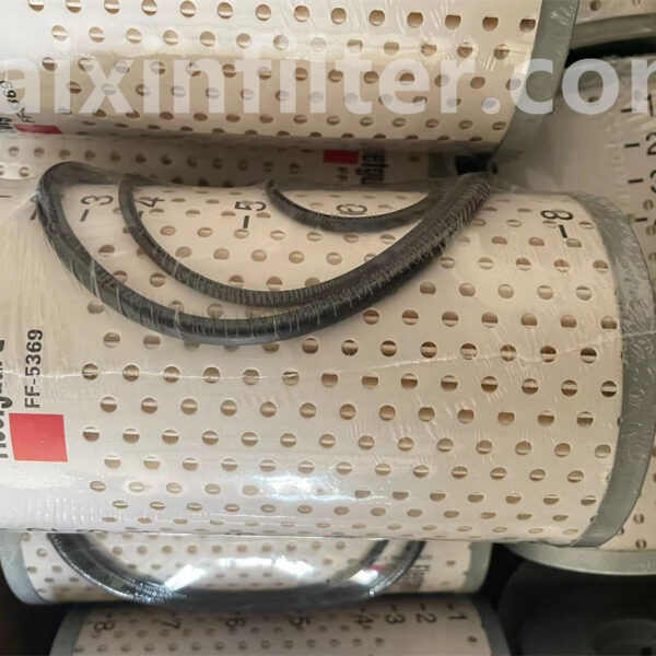 FF5369 Fleetguard Fuel Filter | Heavy-Duty Fuel Filtration for Diesel Engine Systems