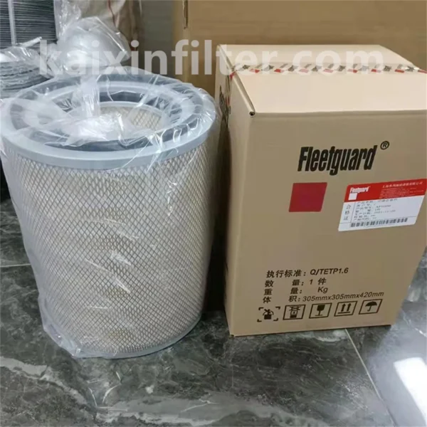 Fleetguard AF928M air filter for Cummins NTA855-G4 6CYL 14L