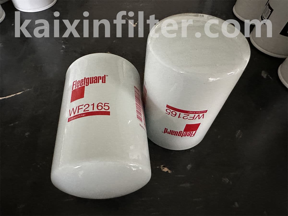 Fleetguard WF2165 Coolant Filter with DCA Release Function | Kaixin Filter