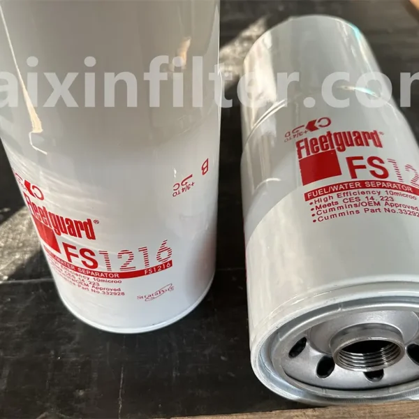 FS1216 Fleetguard fuel filter replacement for Cummins V28 motor