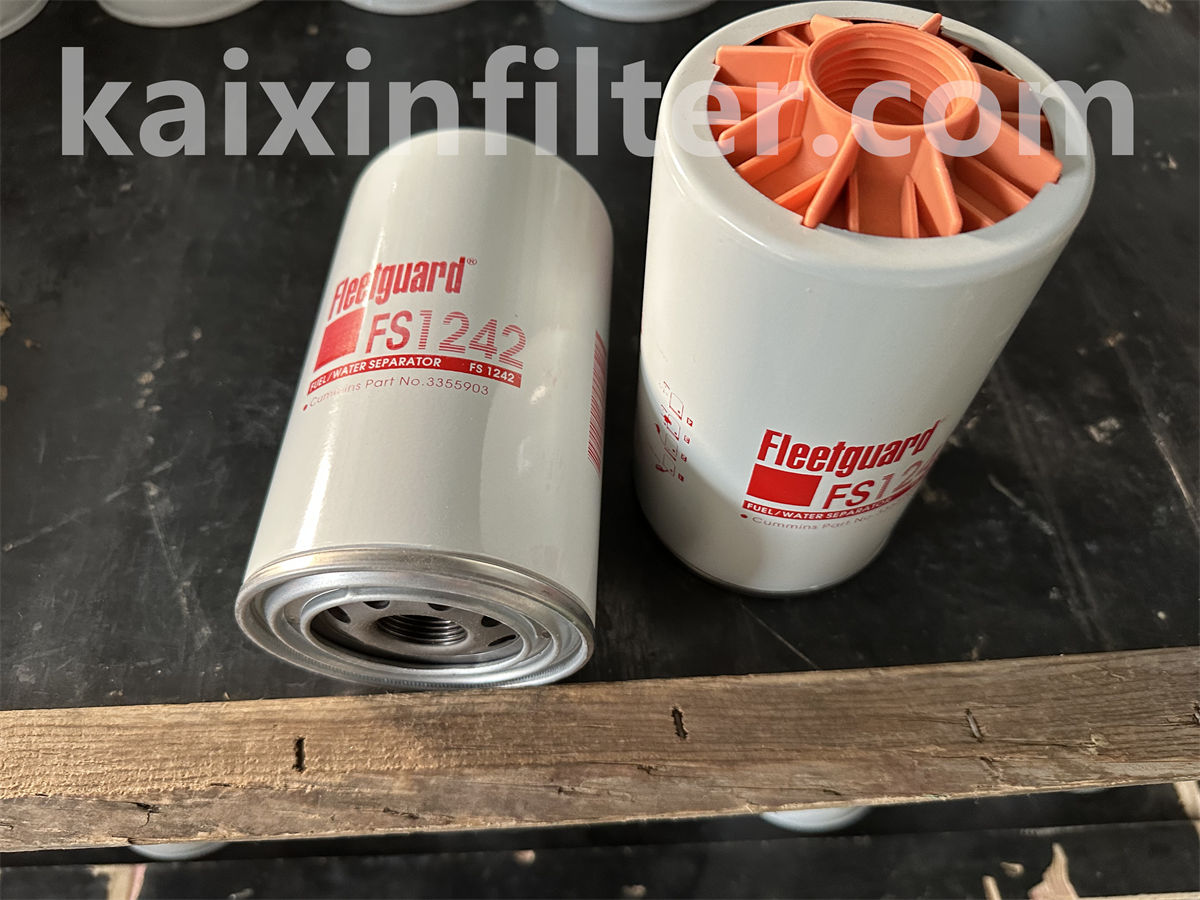 FS1242 Fleetguard Fuel Filter | 98%@15μm Compact Fuel Filter with Bowl Thread for Diesel Engines