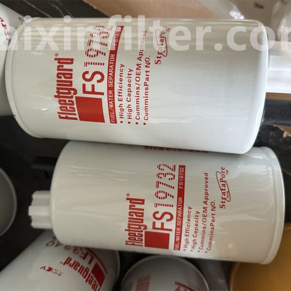 FS19732 Fleetguard Fuel Filter | Heavy-Duty Fuel Filtration for Diesel Engine System Protection