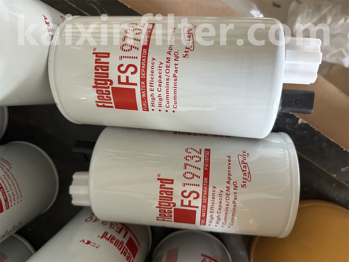 FS19732 Fleetguard Fuel Filter | Heavy-Duty Fuel Filtration for Diesel Engine System Protection