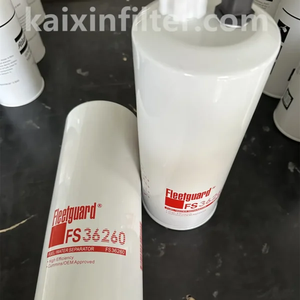 FS36260 Fleetguard fuel filter with 300mm overall length for Cummins QSZ13 engine