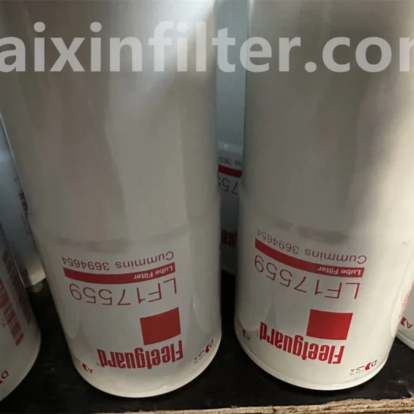 LF17559 Fleetguard Oil Filter | 99% Efficiency at 21 Micron Heavy-Duty Engine Protection