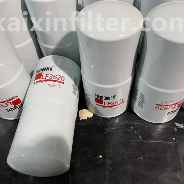 Atlas Copco XASE 745 compressor with Detroit S60 engine specification card for Fleetguard LF3620 oil filter fitment