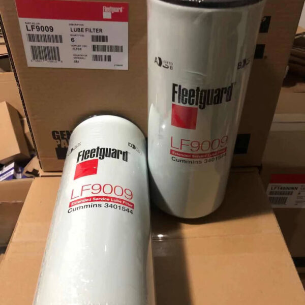 LF9009 Fleetguard heavy-duty oil filter for Cummins diesel engines