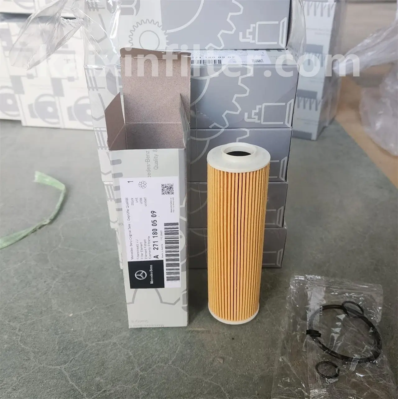 A2711800509 Mercedes oil filter replacement for SLK 250 light vehicle M271.860/861 engine