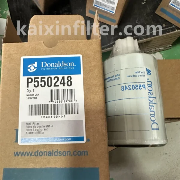 P550248 Donaldson Fuel Filter for CASE 90 XT Mini Loader 4T390 Engine